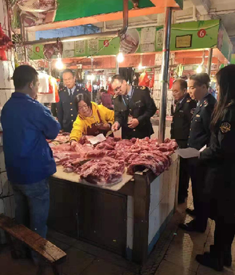 云浮市云城区市场监管局开展生猪产品专项整治排查 让群众吃上放心猪肉